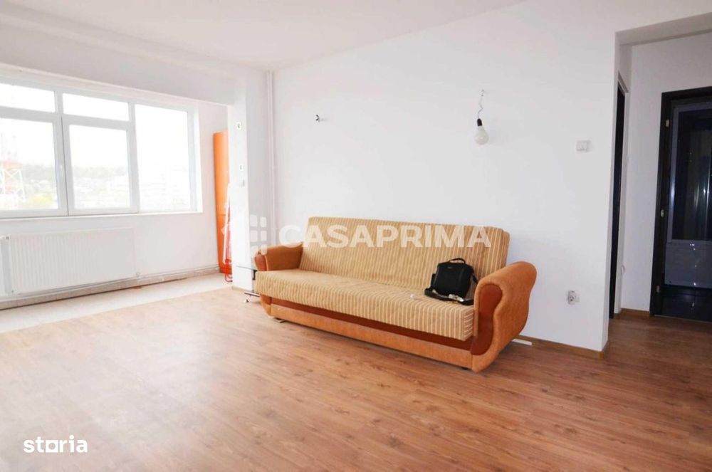 Apartament 2 camere Podu Ros, etaj intermediar, mutare imediata — fotografia 1