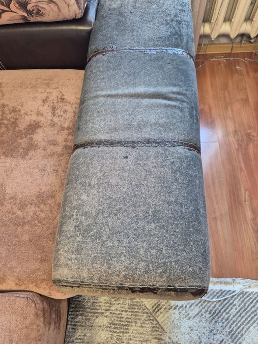 Продам диван угловой