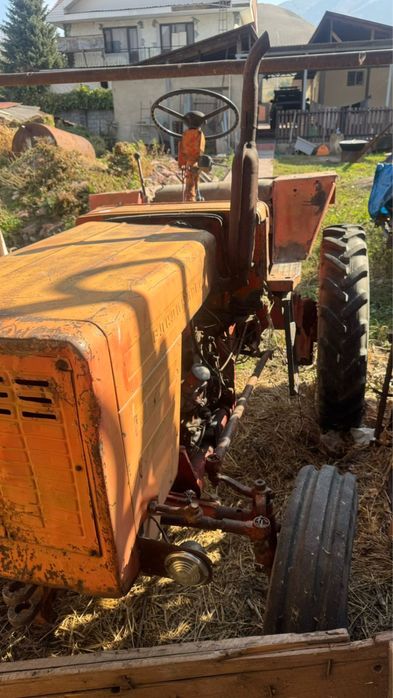 трактор Т————— 25