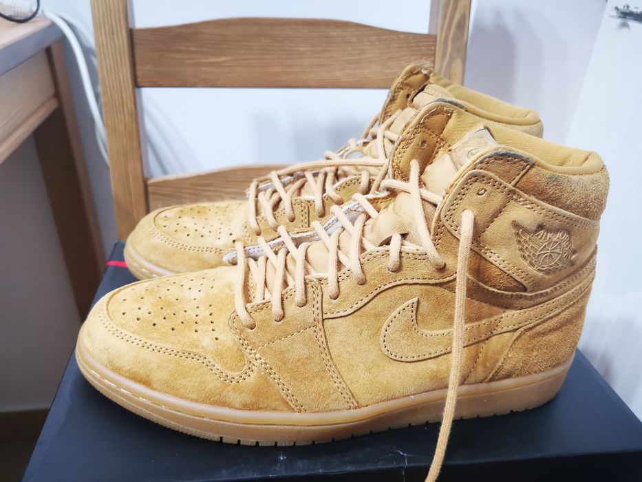 Nike Jordan Retro 1 (42.5 - 27 cm)