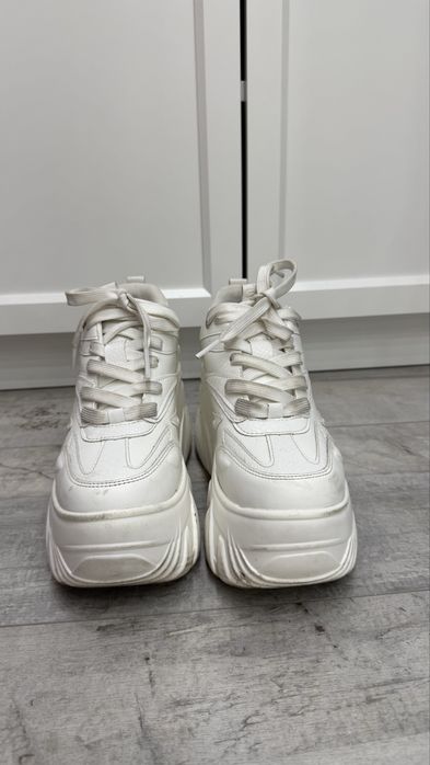 Кецове Bershka 37