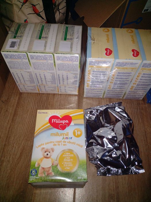 8 cutii Lapte praf de un an milupa milumil