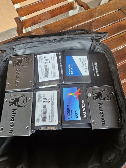 Vand  lot ssd noi