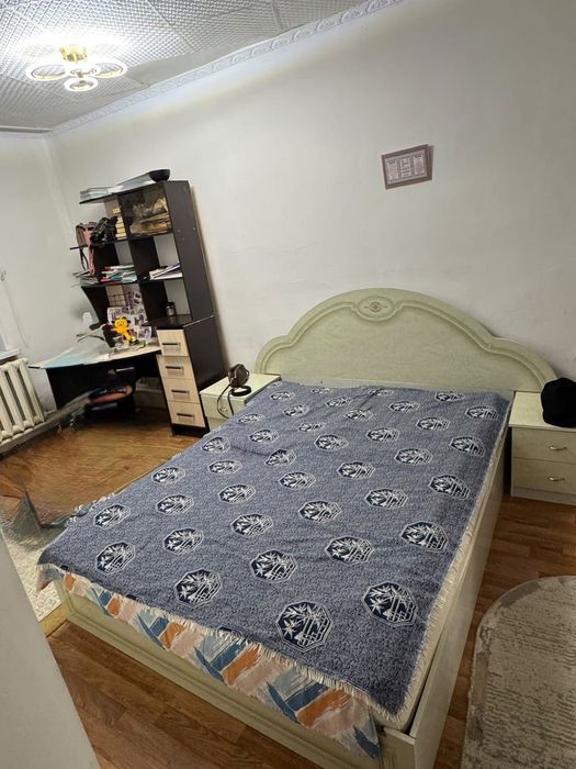 Продам кровать Двуспальная