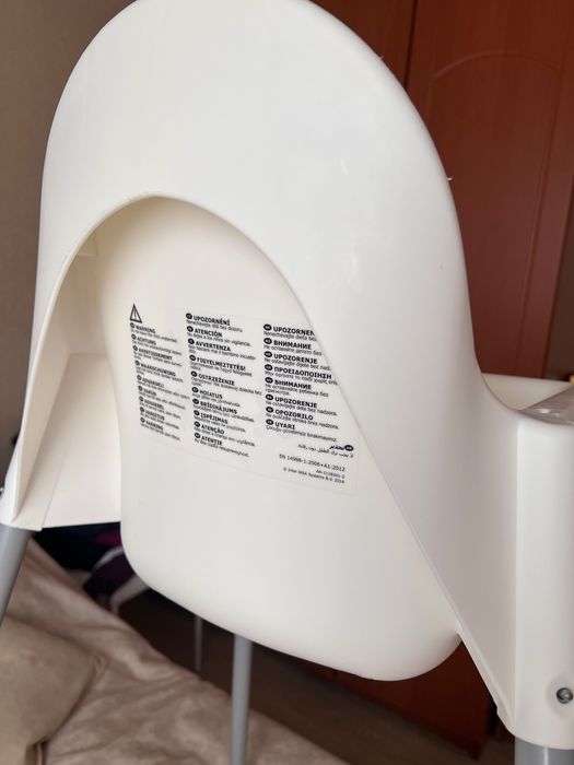 Продам детский стульчик для кормления IKEA