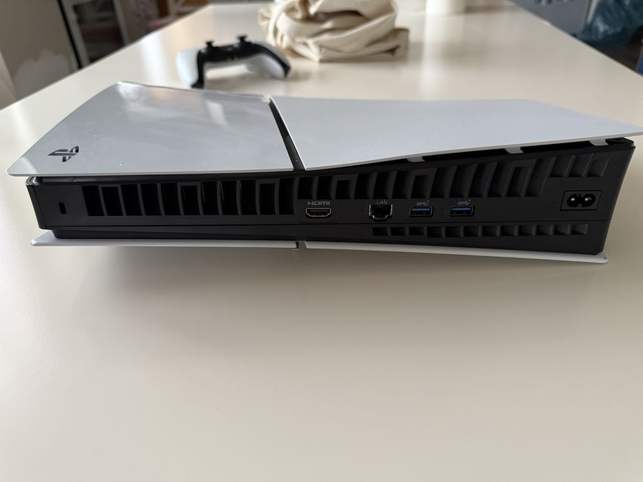 Playstation 5 Slim 1TB