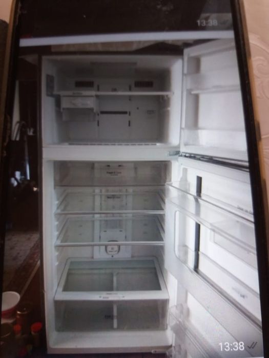 Продам холодильник LG большой