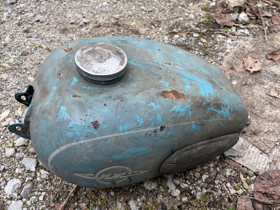 Резервоар за Иж перфектен.