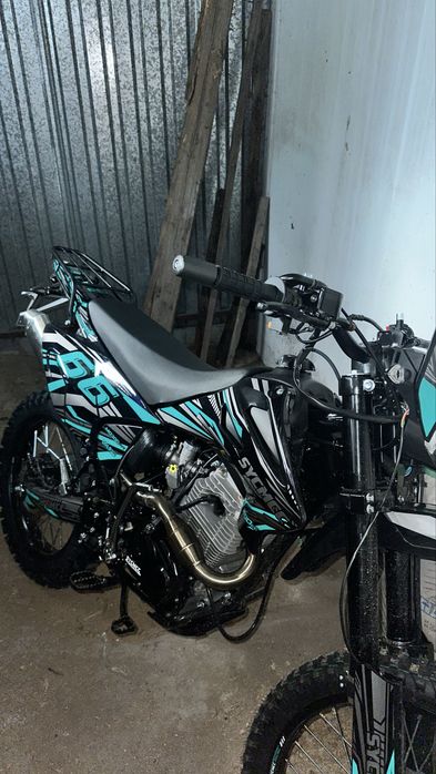 Продам Эндуро 300 кубов