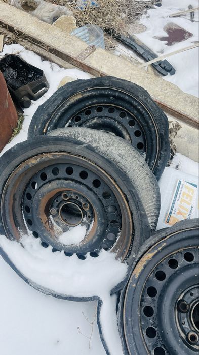 Продам диски на BMW срочно