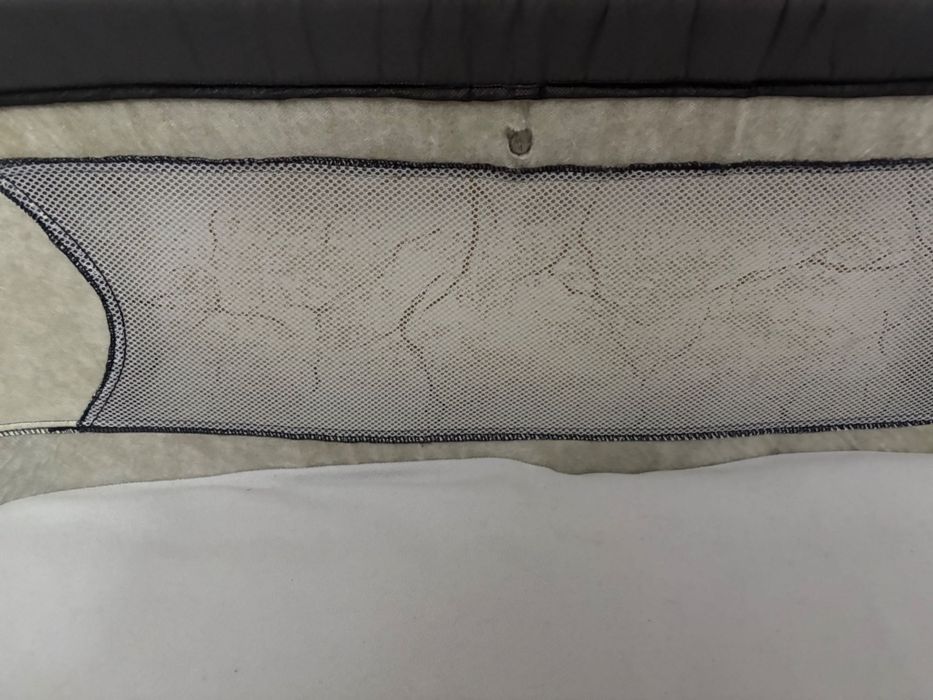 Бебе легло тип люлка