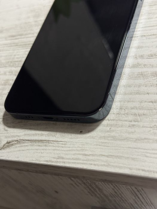 В гаранция Iphone 12 pro 512gb 100% battery health