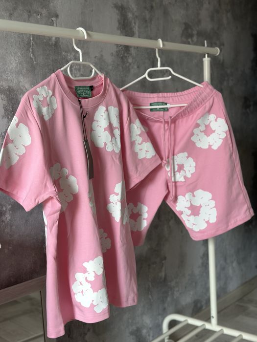 Compleu Denim Tears pink Amiri Off white