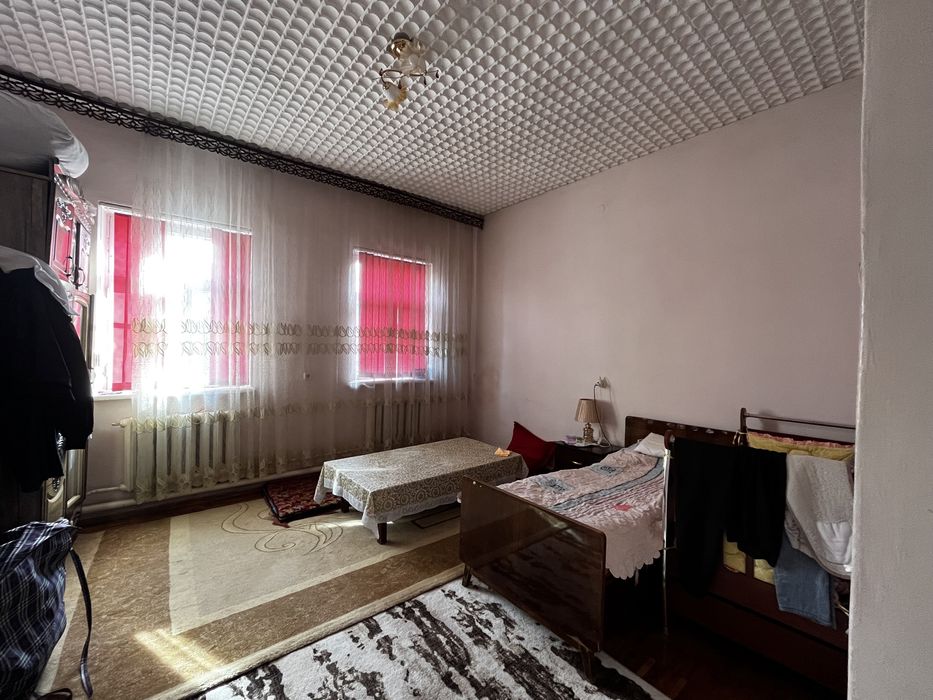 Первая линия! Срочно ! Яшнабад.р-н 5.2 сотки под строительство