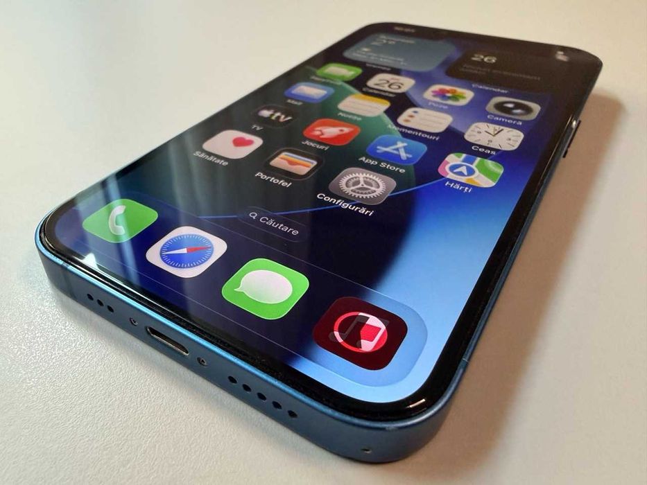  Apple / iPhone 13 128 Gb / Blue