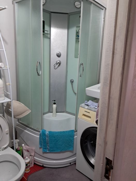 Продам 3 комнат.квартиру в классном месте