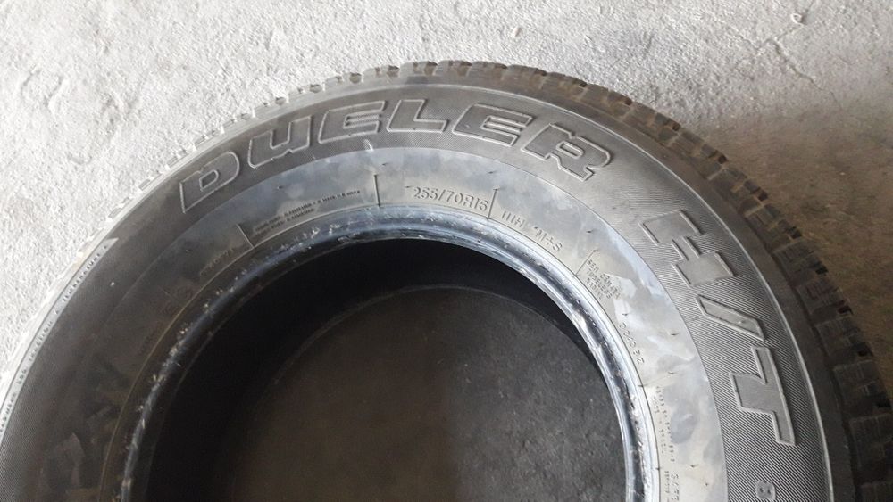 Caucicuri SH BRIDGESTONE 255/ 70=R16 M+S