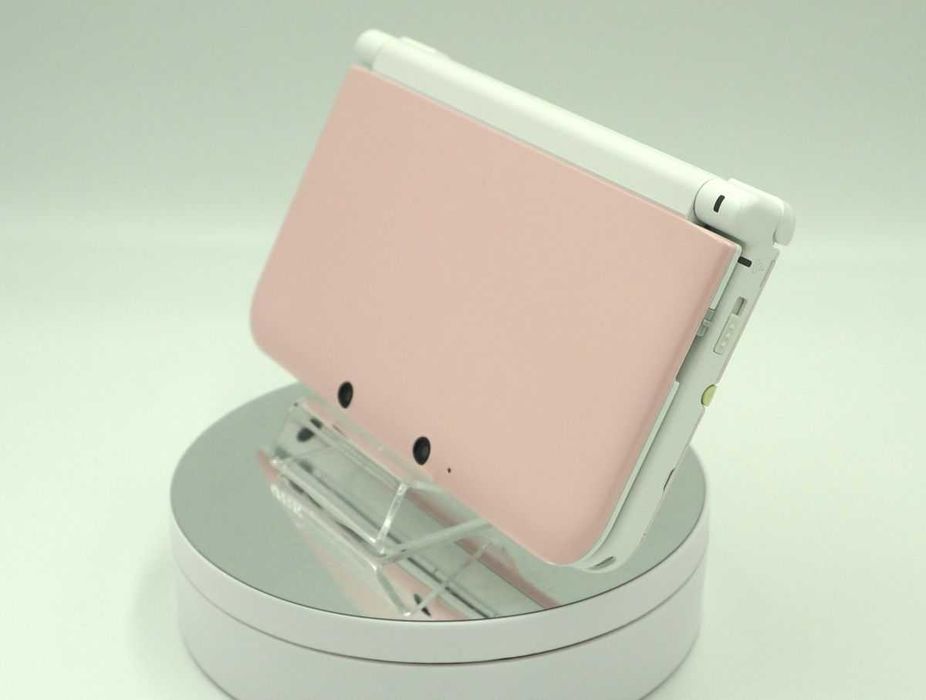 Nintendo 3DS XL Pink & White Japan Premium – Modată, 64GB