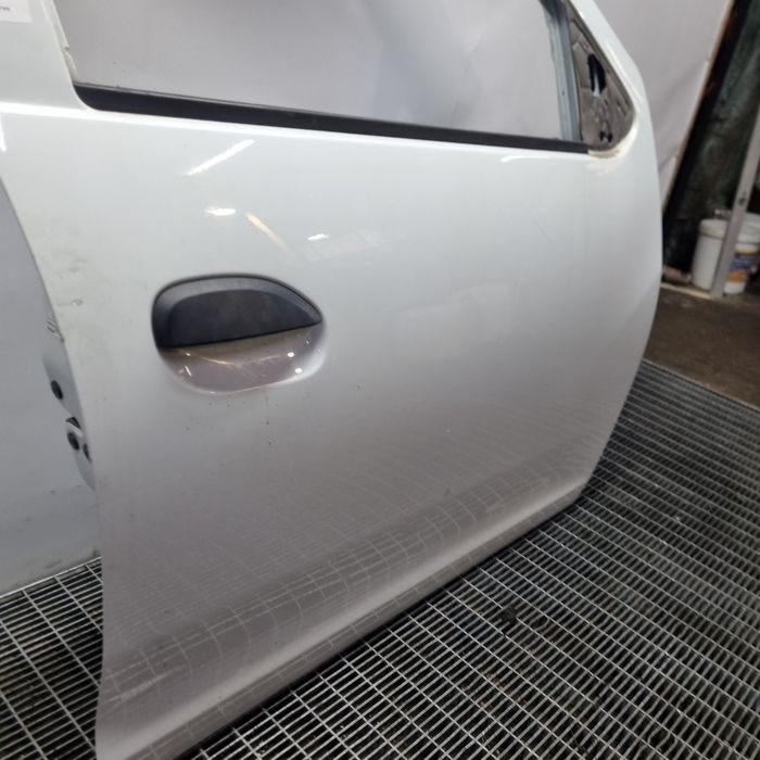 Usa Dreapta Fata Dacia Duster II 2018 - 2021 SUV 4 Usi Blanc Glacier OV369 (1584) Garantie