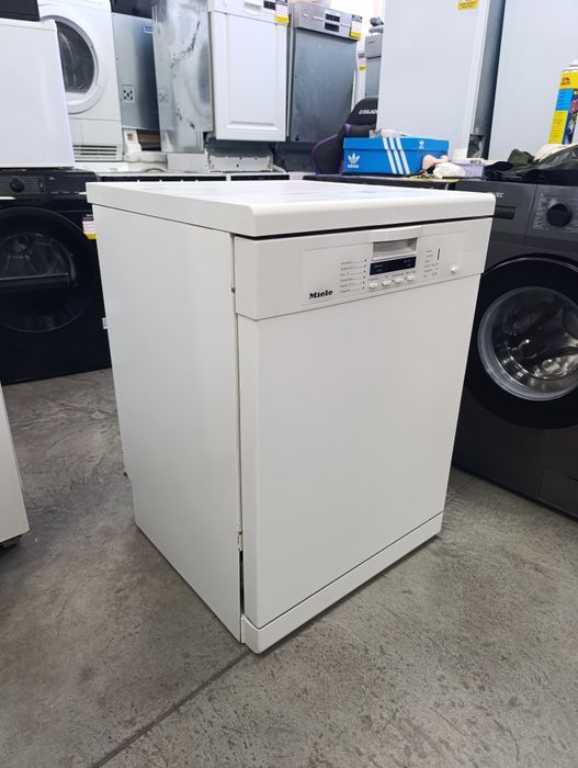 Свободно стояща Съдомиялна Miele XXL