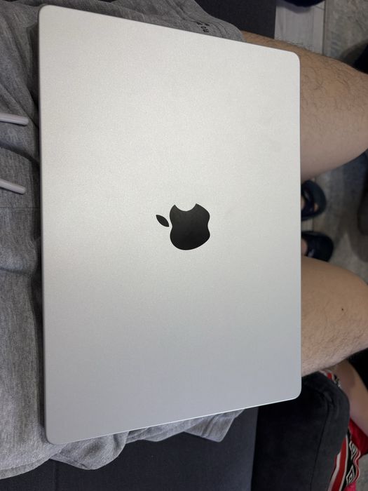 Macbook Pro M4 Pro 512, 24Gb