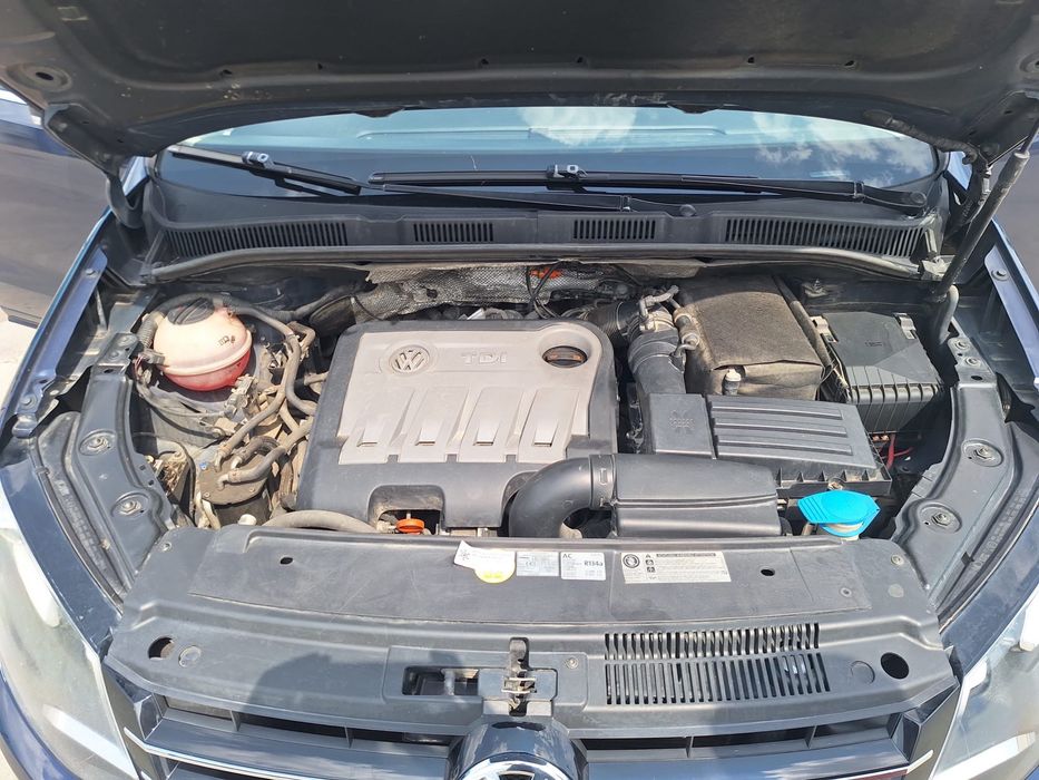 VOLKSWAGEN Sharan 2013 — imagine 4