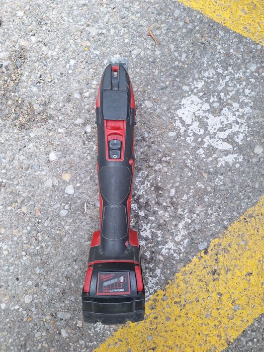 Vand multifunctional milwaukee
