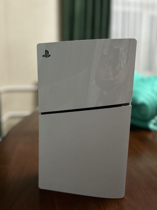 Продам пс 5 срочноо