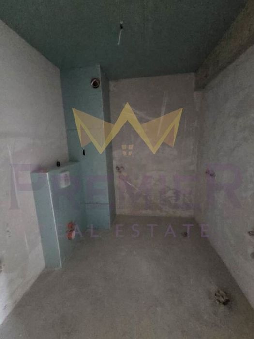 Продава се Тристаен апартамент в Бургас, Център - 100 кв.м за 1632 €/кв.м - Снимка #6