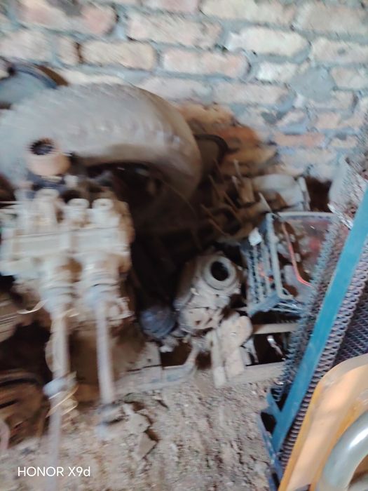 Продам запчасти ЛуАЗ