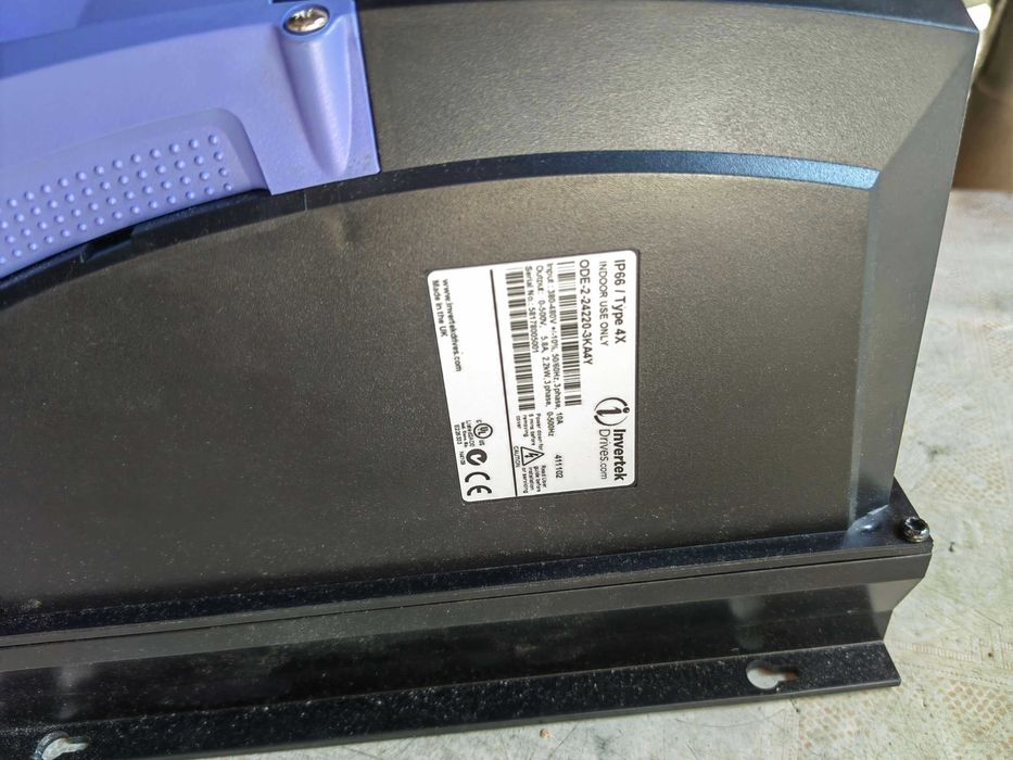 Честотен инвертор Invertek Optidrive IP66/4X   ODE-2-24220-3KA4Y