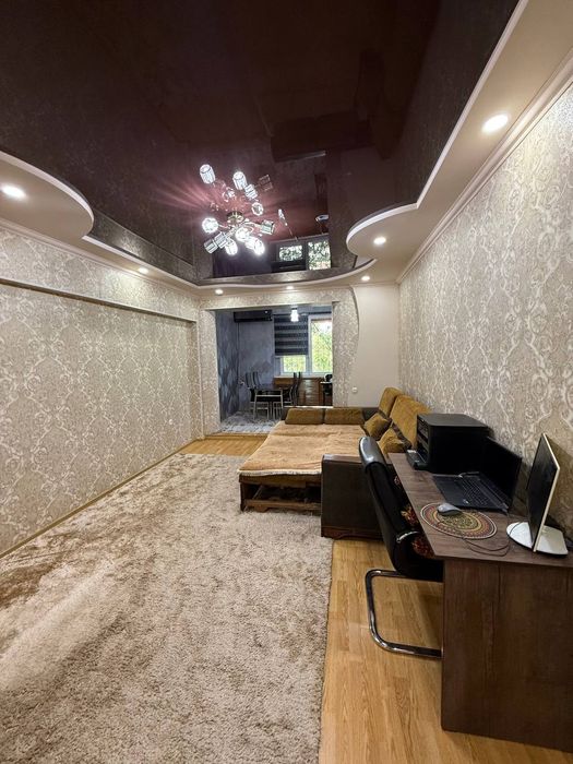 Продается квартира 3/3/4 ор-р ЖК Казахстан с ремонтом меблирована 69м²