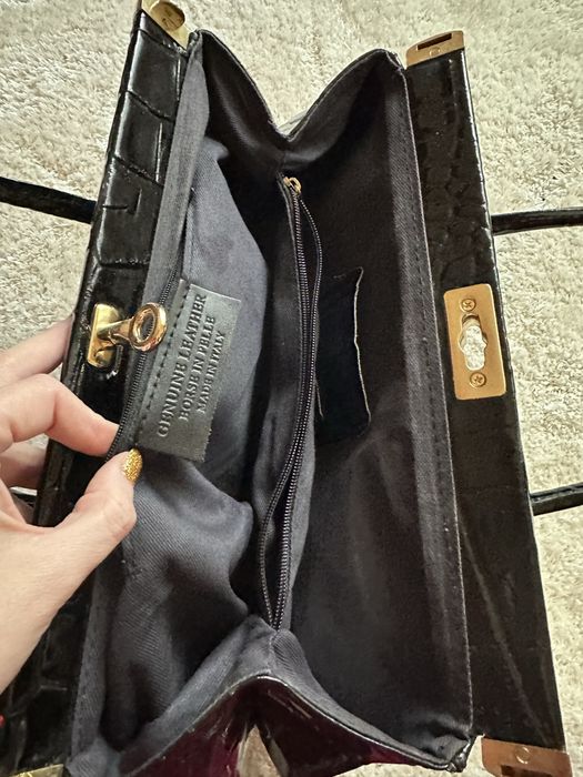 Geanta de piele cu bareta de umar si model piele de reptila, Negru