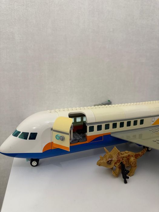 Lego самолет сити