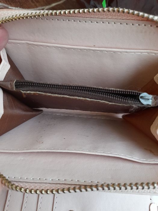 Дамско протмоне за карти и пари