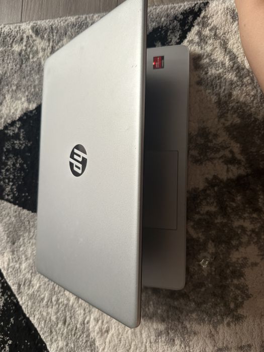 Laptop HP 15s-eq1076NQ, 15.6” HD, AMD Athlon Silver 3050U, 4GB RAM, SSD 256GB