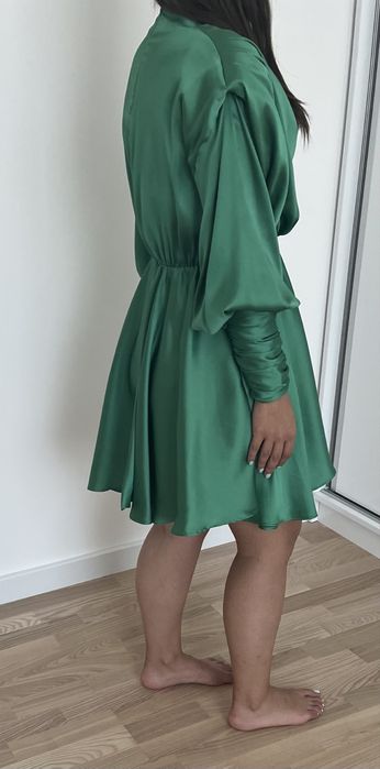 Рокля- сатенена