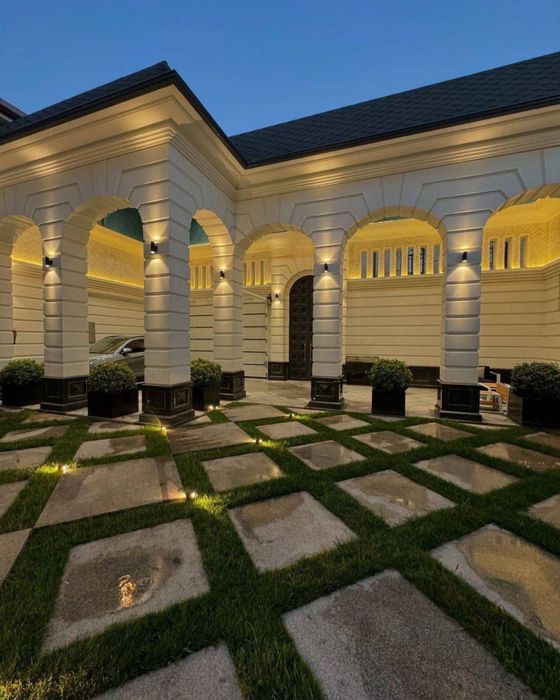 Продается Новый Евро Люкс Дом центр луначарский 5.5 соток 1000м2 7комн