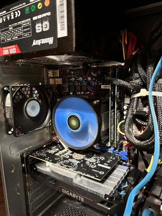 Компьютер средняя