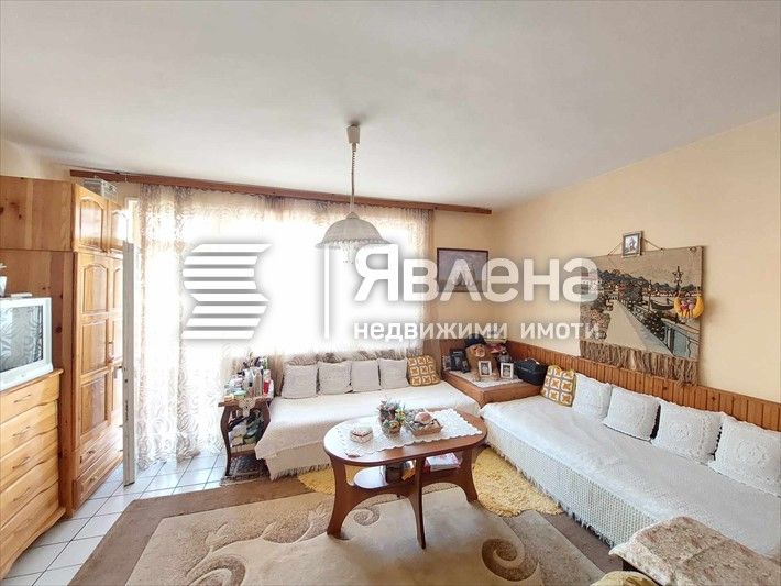 Продава се Многостаен апартамент в Ямбол, Център - 106 кв.м за 1699 €/кв.м - Снимка #5