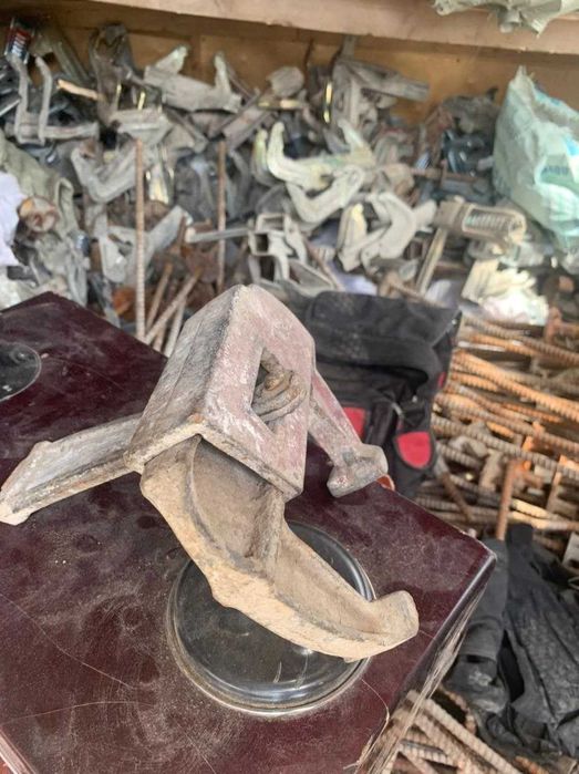 Продам замки для опалубки