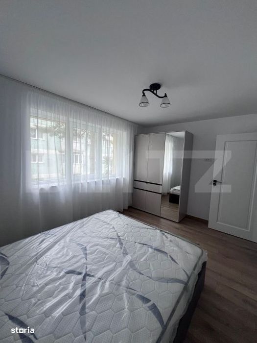 Apartament 4 camere, decomandat, etaj intermediar, zona USV