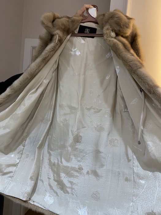 Продам норковую шубу