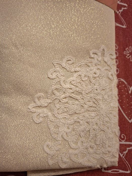 NOU Traversa fata de masa Craciun