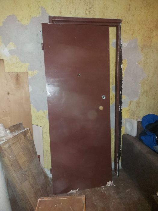 Входная дверь в квартиру