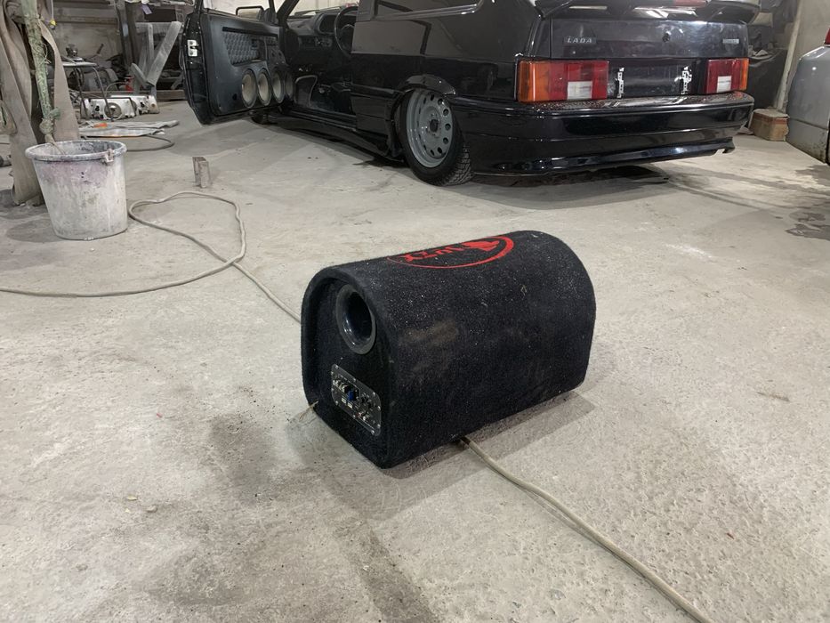 Сабвуфер бочка средняя