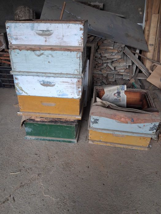 Оборудване за пчели