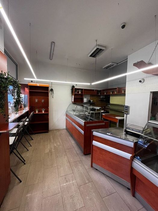 Готов кулинарен магазин в Лозенец – 65 кв.м, оборудван, топ улица