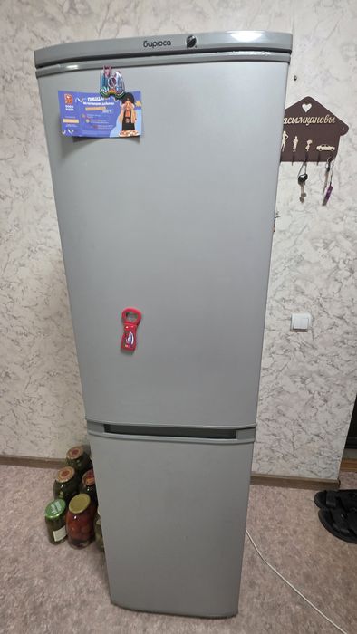Продам холодильник Бирюса
