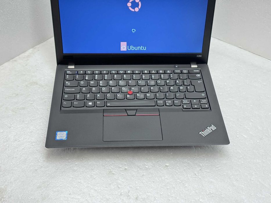 бизнес клас Lenovo ThinkPad X280 12.5" i5-8250U 16GB 260GB клас А | с Гаранция